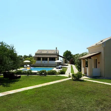 Сasa de vacaciones Arillas Country House
